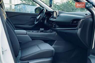 Внедорожник / Кроссовер Nissan Rogue 2021 в 