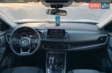 Внедорожник / Кроссовер Nissan Rogue 2021 в 