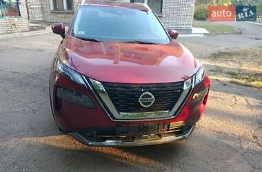 Позашляховик / Кросовер Nissan Rogue 2022 в Дніпрі