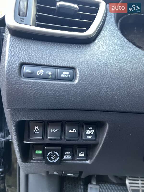 Внедорожник / Кроссовер Nissan Rogue 2015 в Львове фото 21 Внедорожник / Кроссовер Nissan Rogue 2015 в Львове