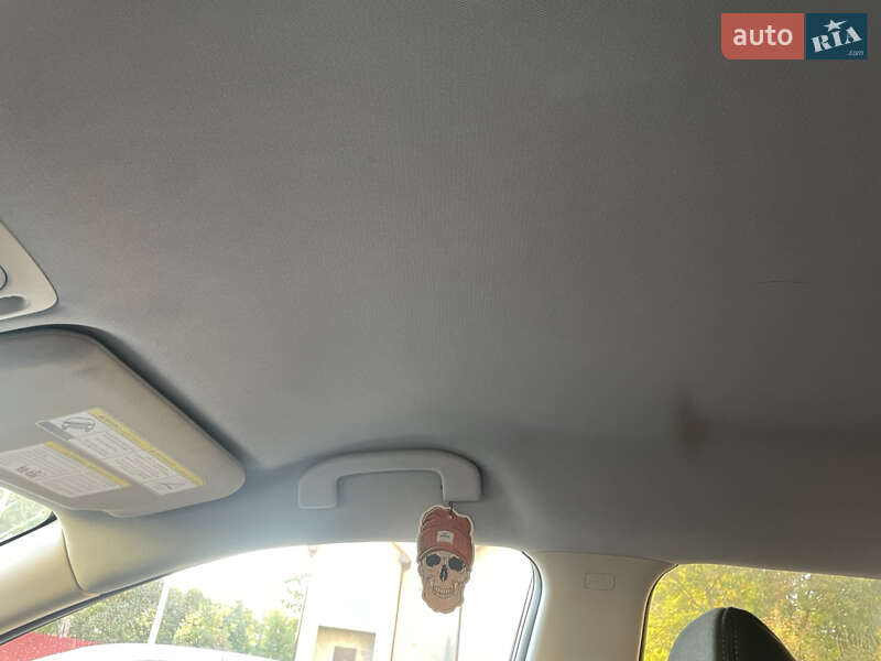 Внедорожник / Кроссовер Nissan Rogue 2016 в Киеве фото 43 Внедорожник / Кроссовер Nissan Rogue 2016 в Киеве