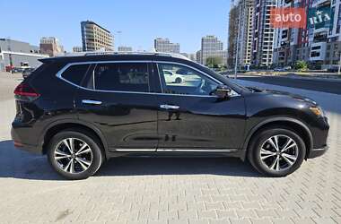 Внедорожник / Кроссовер Nissan Rogue 2018 в Киеве