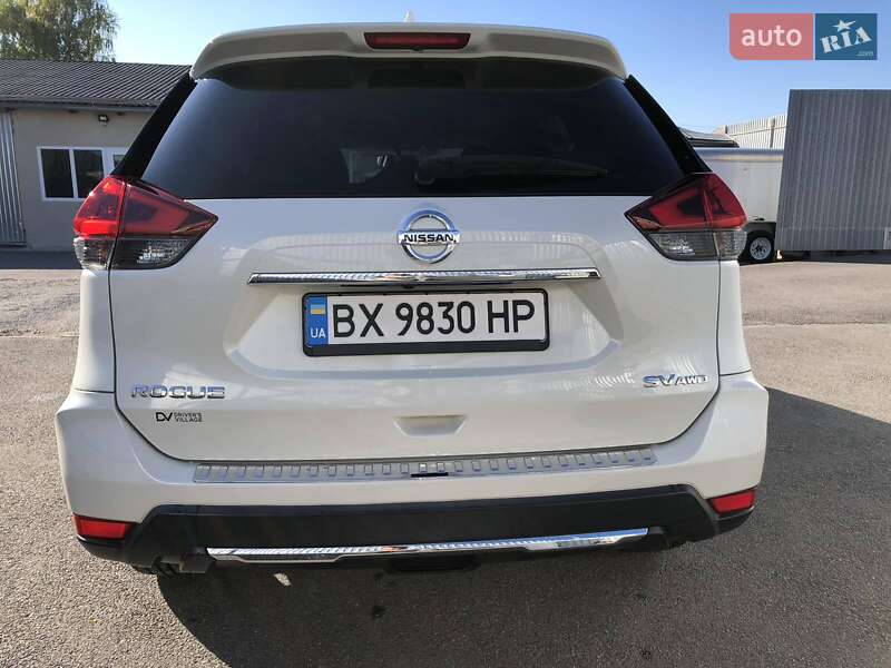 Внедорожник / Кроссовер Nissan Rogue 2018 в Хмельницком