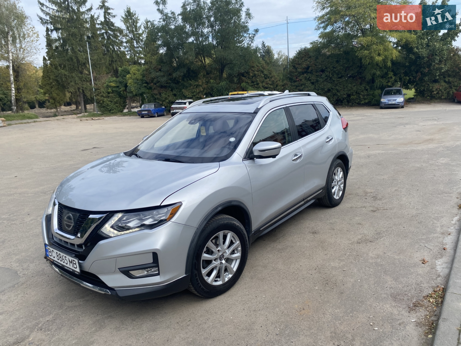 2017 Nissan Rogue - мініатюра 2