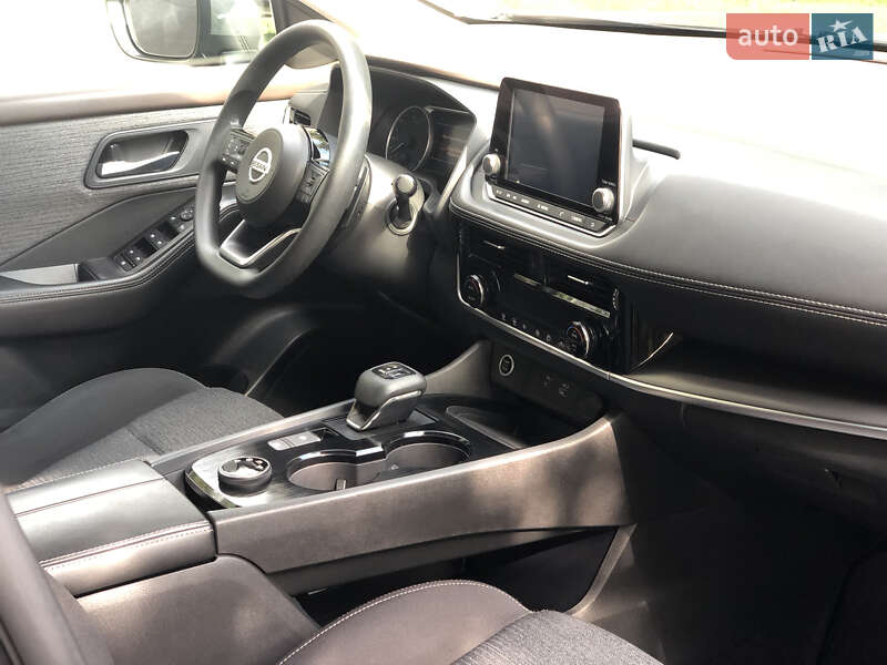 Внедорожник / Кроссовер Nissan Rogue 2021 в Кременчуге