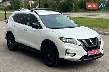 Внедорожник / Кроссовер Nissan Rogue 2017 в Белой Церкви