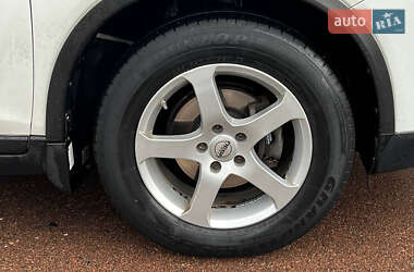 Внедорожник / Кроссовер Nissan Rogue 2014 в 