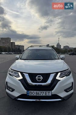 Внедорожник / Кроссовер Nissan Rogue 2018 в Харькове