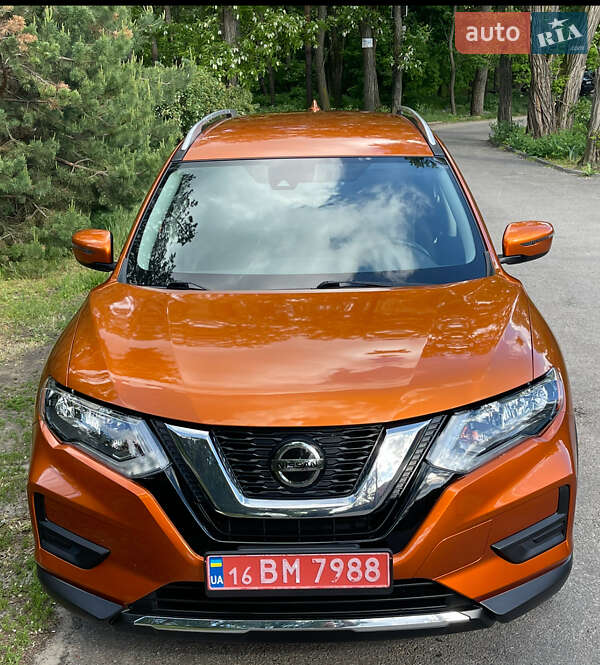 Внедорожник / Кроссовер Nissan Rogue 2019 в Днепре