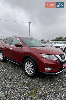 Внедорожник / Кроссовер Nissan Rogue 2018 в Львове