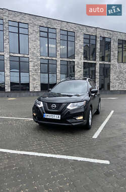 Внедорожник / Кроссовер Nissan Rogue 2018 в Житомире
