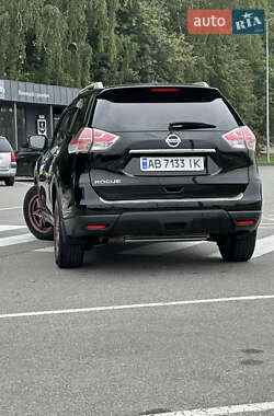 Внедорожник / Кроссовер Nissan Rogue 2015 в 