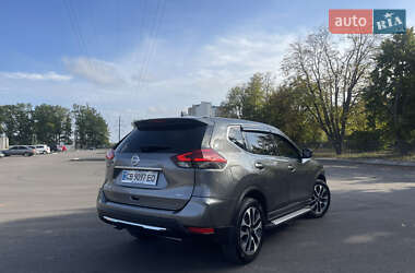 Внедорожник / Кроссовер Nissan Rogue 2016 в Чернигове