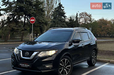 Внедорожник / Кроссовер Nissan Rogue 2019 в Николаеве