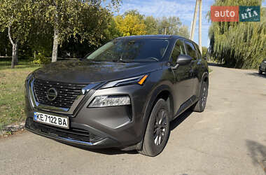Позашляховик / Кросовер Nissan Rogue 2021 в Дніпрі