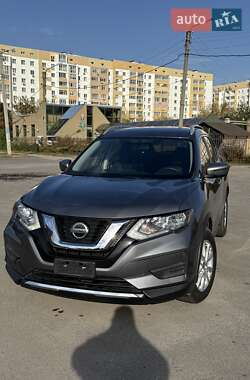 Внедорожник / Кроссовер Nissan Rogue 2018 в Харькове
