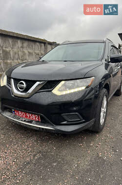 Внедорожник / Кроссовер Nissan Rogue 2015 в Киеве