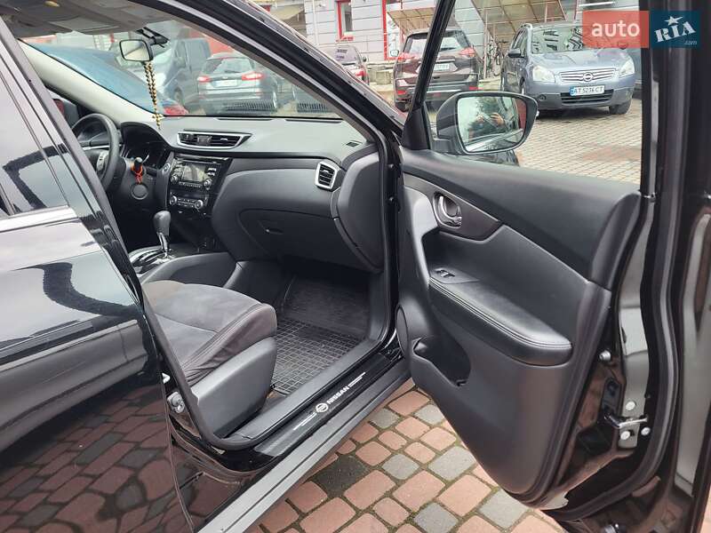 Позашляховик / Кросовер Nissan Rogue 2015 в Івано-Франківську фото 13 Позашляховик / Кросовер Nissan Rogue 2015 в Івано-Франківську