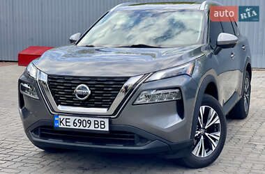 Внедорожник / Кроссовер Nissan Rogue 2020 в Каменском