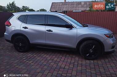 Позашляховик / Кросовер Nissan Rogue 2017 в Рівному