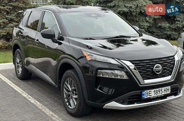 Nissan Rogue 2021