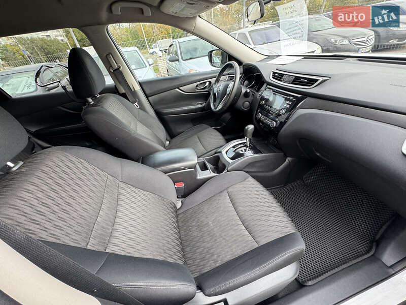 Позашляховик / Кросовер Nissan Rogue 2015 в Запоріжжі фото 26 Позашляховик / Кросовер Nissan Rogue 2015 в Запоріжжі