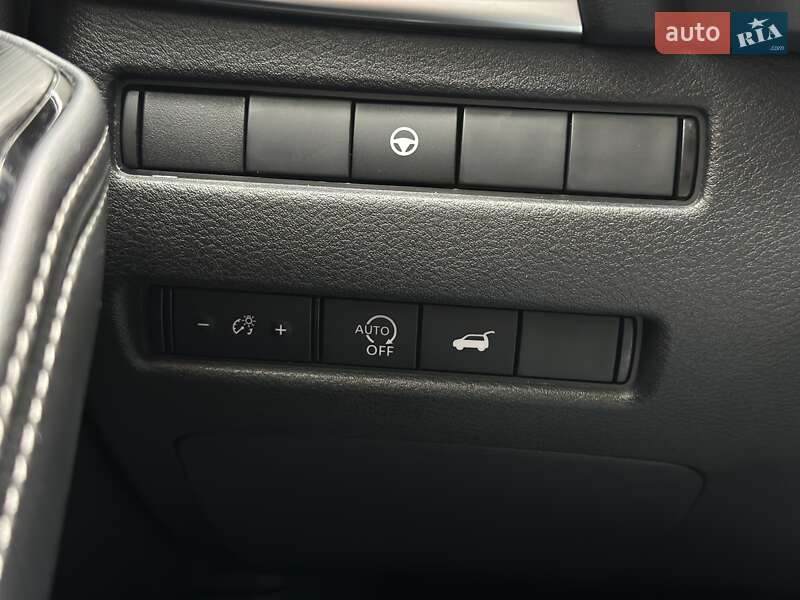 Позашляховик / Кросовер Nissan Rogue 2023 в Києві фото 19 Позашляховик / Кросовер Nissan Rogue 2023 в Києві