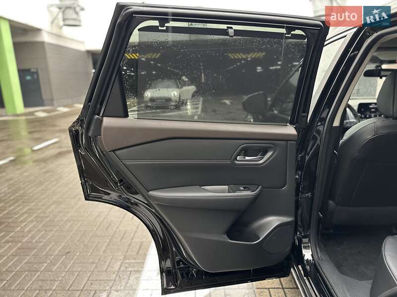 Позашляховик / Кросовер Nissan Rogue 2023 в Києві фото 33 Позашляховик / Кросовер Nissan Rogue 2023 в Києві