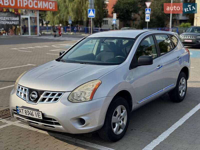 Внедорожник / Кроссовер Nissan Rogue 2013 в Калуше