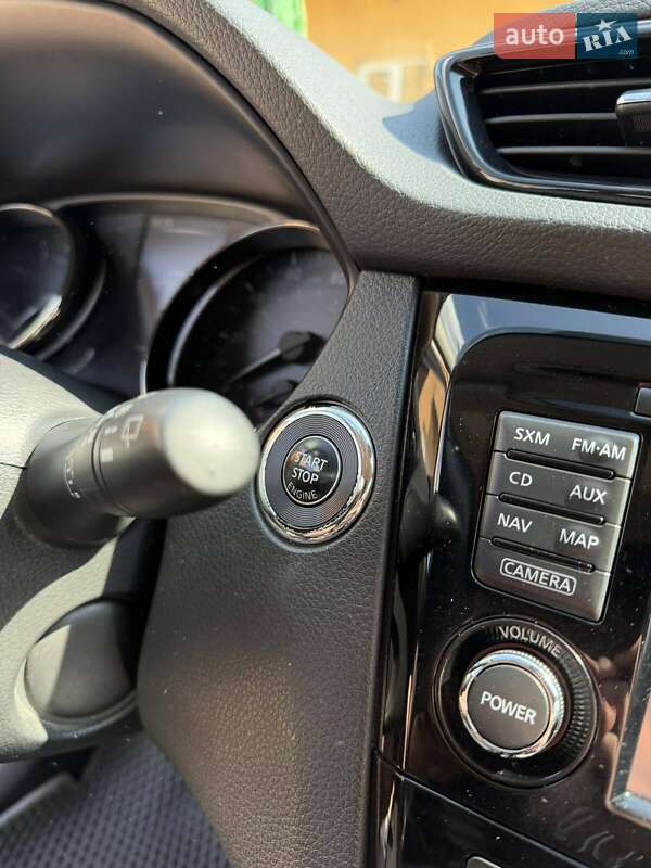 Позашляховик / Кросовер Nissan Rogue 2018 в Києві