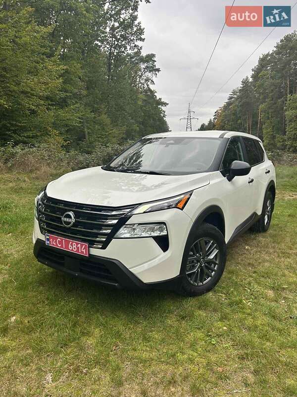 Nissan Rogue 2024