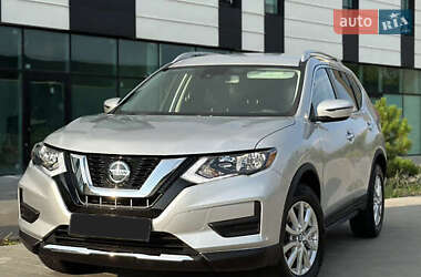 Внедорожник / Кроссовер Nissan Rogue 2020 в Киеве