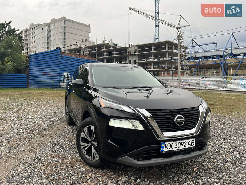 Внедорожник / Кроссовер Nissan Rogue 2020 в Харькове