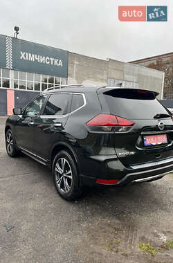 Внедорожник / Кроссовер Nissan Rogue 2018 в Виннице