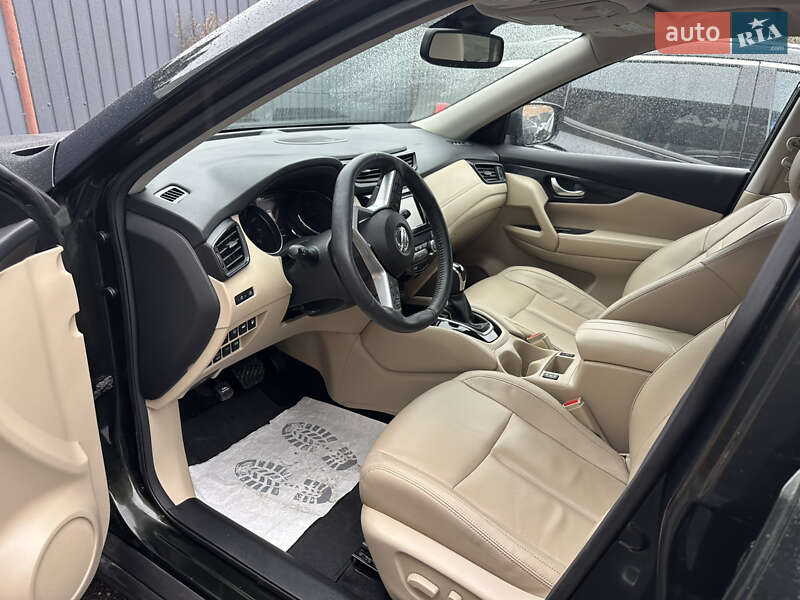 Внедорожник / Кроссовер Nissan Rogue 2018 в Виннице
