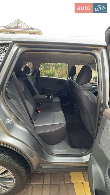 Внедорожник / Кроссовер Nissan Rogue 2023 в Одессе фото 35 Внедорожник / Кроссовер Nissan Rogue 2023 в Одессе