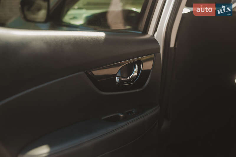 Позашляховик / Кросовер Nissan Rogue 2018 в Новояворівську фото 18 Позашляховик / Кросовер Nissan Rogue 2018 в Новояворівську