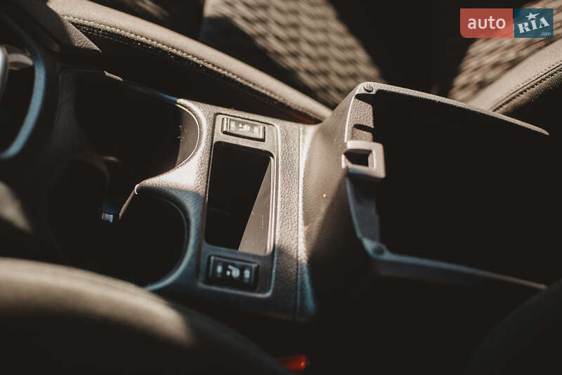 Позашляховик / Кросовер Nissan Rogue 2018 в Новояворівську фото 21 Позашляховик / Кросовер Nissan Rogue 2018 в Новояворівську