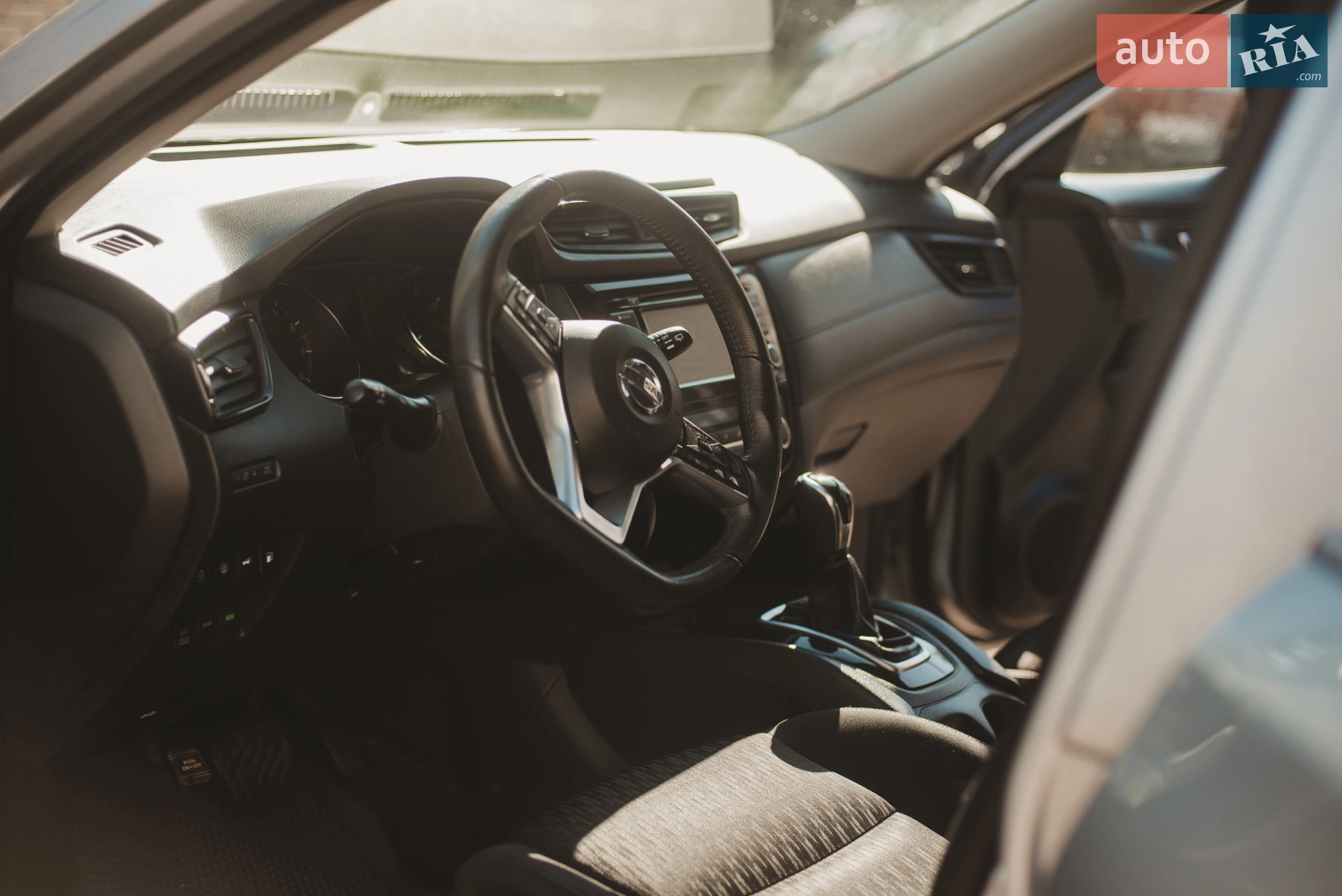 2018 Nissan Rogue - мініатюра 23