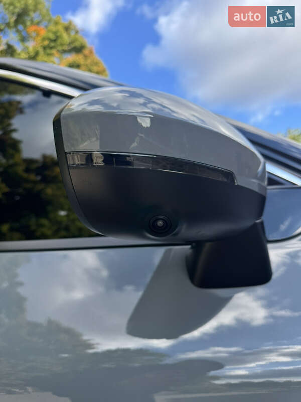 Внедорожник / Кроссовер Nissan Rogue 2021 в Львове