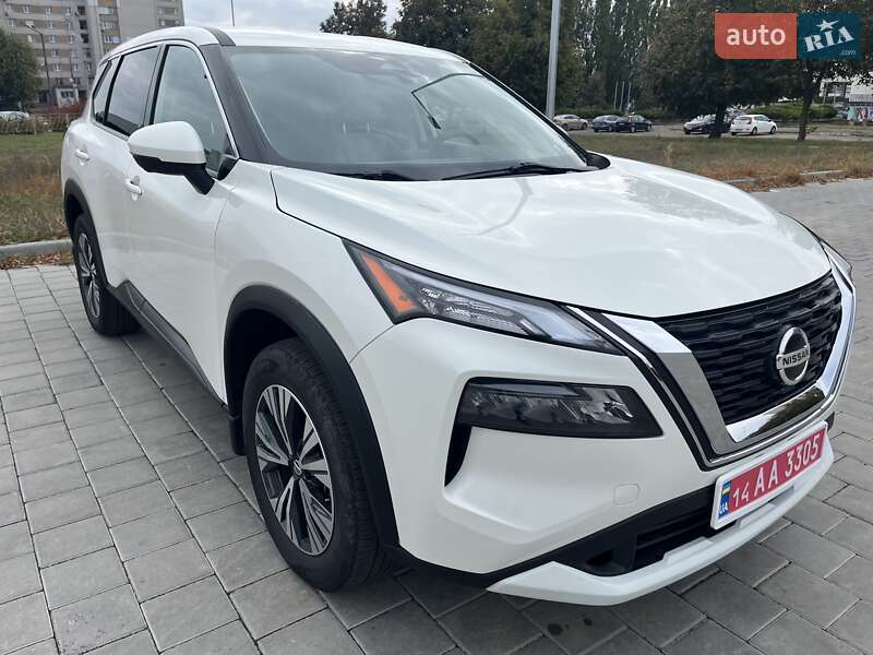 Внедорожник / Кроссовер Nissan Rogue 2021 в Черкассах