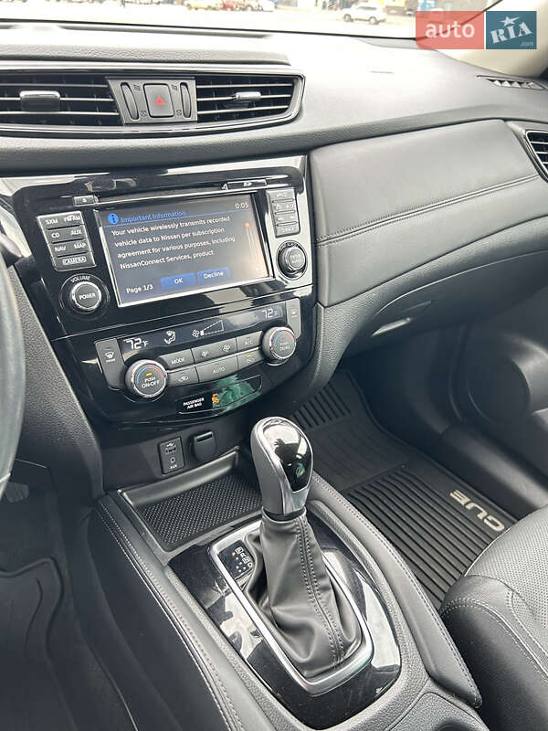 Позашляховик / Кросовер Nissan Rogue 2017 в Харкові