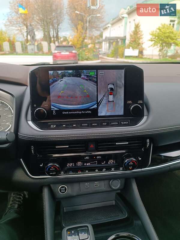 Позашляховик / Кросовер Nissan Rogue 2023 в Києві