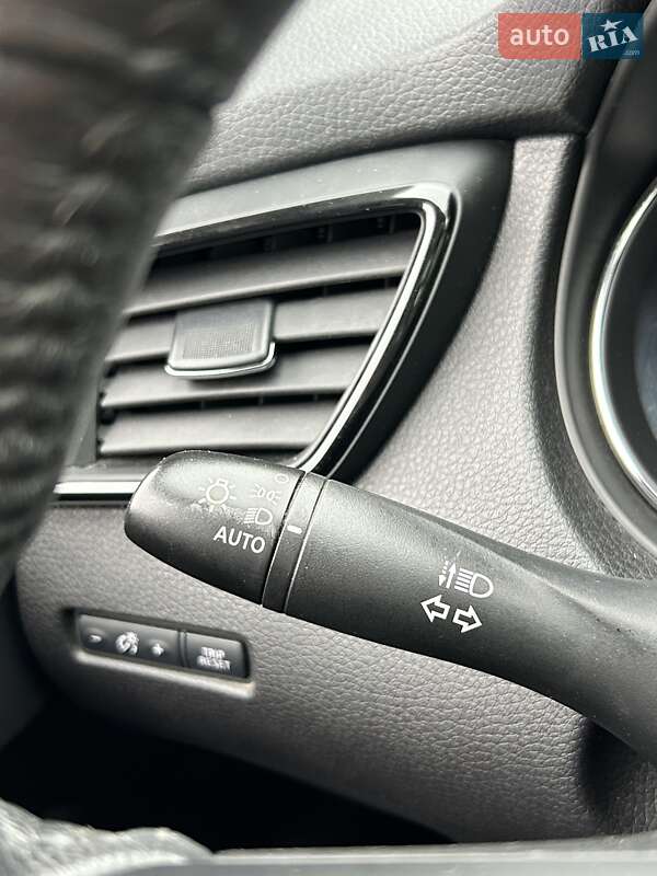 Позашляховик / Кросовер Nissan Rogue 2017 в Сумах фото 31 Позашляховик / Кросовер Nissan Rogue 2017 в Сумах