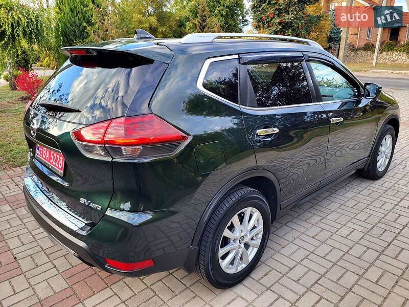 Позашляховик / Кросовер Nissan Rogue 2018 в Запоріжжі