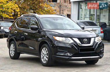 Внедорожник / Кроссовер Nissan Rogue 2020 в 