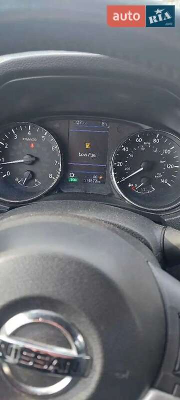 Позашляховик / Кросовер Nissan Rogue 2017 в Миколаєві