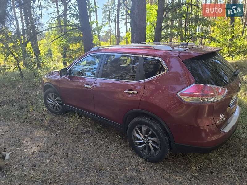 Позашляховик / Кросовер Nissan Rogue 2015 в Кременчуці