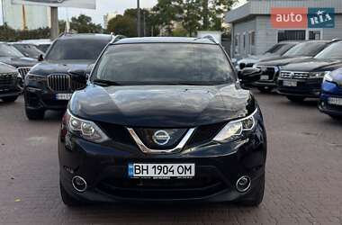 Внедорожник / Кроссовер Nissan Rogue 2018 в 