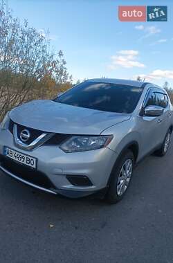 Внедорожник / Кроссовер Nissan Rogue 2016 в Коростене